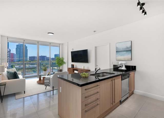 Property at 79 SW 12th St Unit 1204-S, Miami, FL 33130, 2 beds, 2 baths