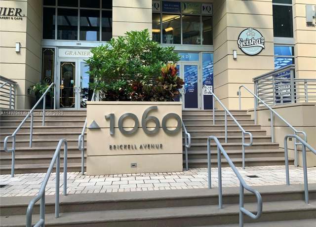 Property at 1060 Brickell Ave #1701, Miami, FL 33131, 2 beds, 2.5 baths