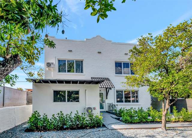 Property at 1260 SW 4th St, Miami, FL 33135, 20 beds, 15 baths