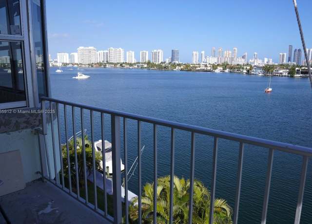 Property at 16570 NE 26th Ave Unit 5G BOAT SLIP INCLUDED, North Miami Beach, FL 33160, 2 beds, 2 baths