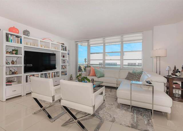Property at 3725 S Ocean Dr #1221, Hollywood, FL 33019, 1 bed, 1.5 baths