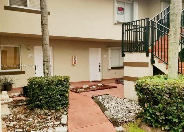 Property at 431 NW 82nd Ave #913, Miami, FL 33126, 2 beds, 2.5 baths