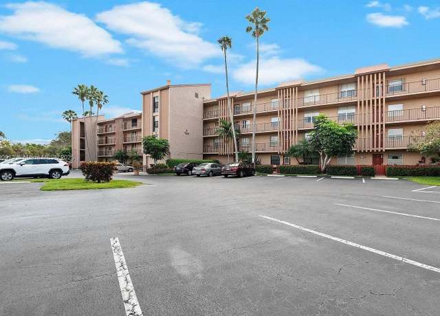 Property at 7220 Lake Cir Dr #301, Margate, FL 33063, 2 beds, 2 baths