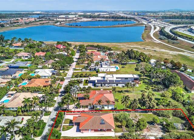 Property at 279 NW 119th Ave, Miami, FL 33182, 5 beds, 4.5 baths