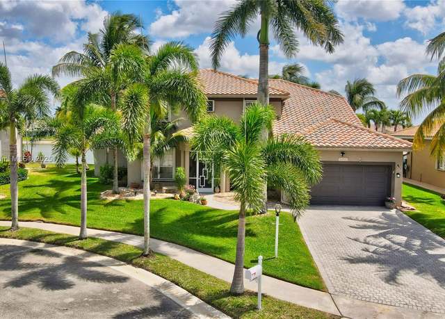 Property at 12672 Tucano Cir, Boca Raton, FL 33428, 5 beds, 3.5 baths