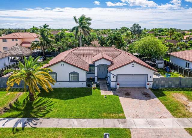 Property at 14214 SW 289th Ter, Homestead, FL 33033, 4 beds, 2.5 baths