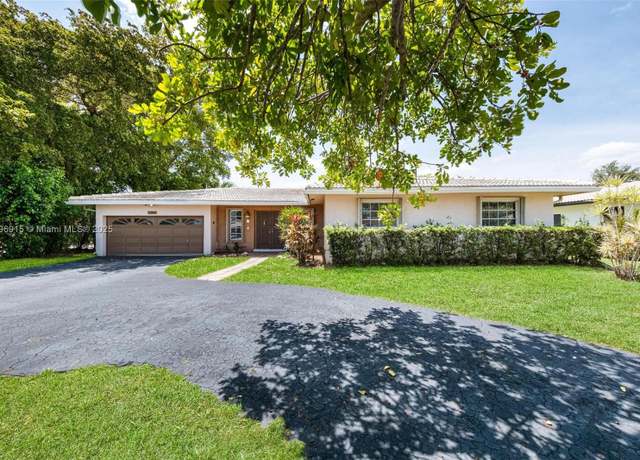 Property at 10840 NW 40th St, Coral Springs, FL 33065, 4 beds, 2 baths