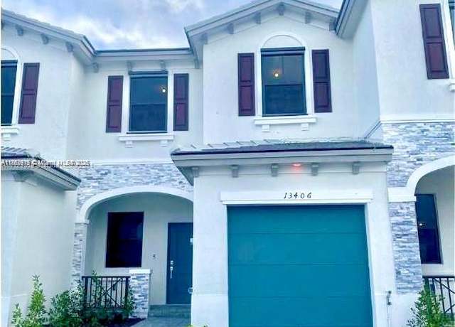 Property at 13406 SW 287th Ter #13406, Homestead, FL 33033, 3 beds, 2.5 baths