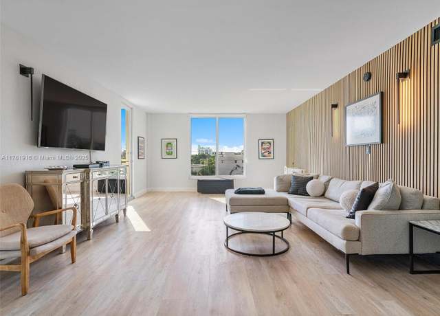 Property at 10350 W Bay Harbor Dr Unit 4H, Bay Harbor Islands, FL 33154, 2 beds, 2 baths