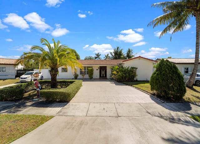 Property at 1715 SW 102nd Ct, Miami, FL 33165, 4 beds, 4 baths