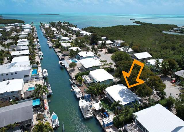 Property at 141 Ocean Dr, Plantation Key, FL 33070, 3 beds, 2 baths