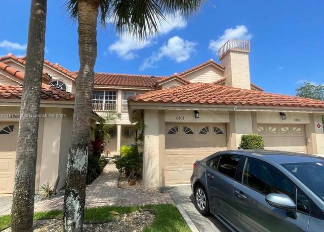 Property at 10803 Cypress Glen Dr #10803, Coral Springs, FL 33071, 2 beds, 2.5 baths