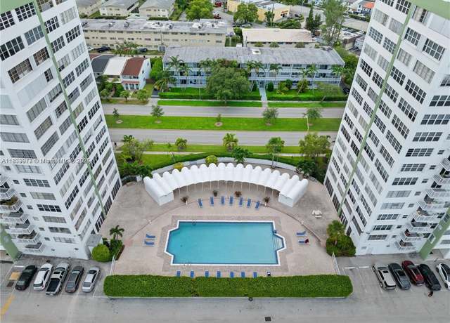 Property at 2100 W Sans Souci Blvd Unit E1, North Miami, FL 33181, 2 beds, 2 baths