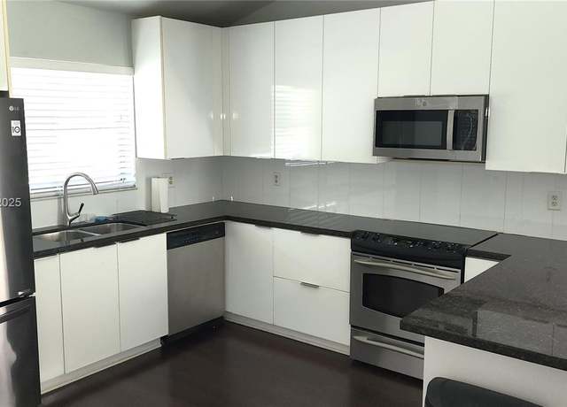 Property at 49 E Tara Lakes Dr E, Boynton Beach, FL 33436, 2 beds, 2 baths