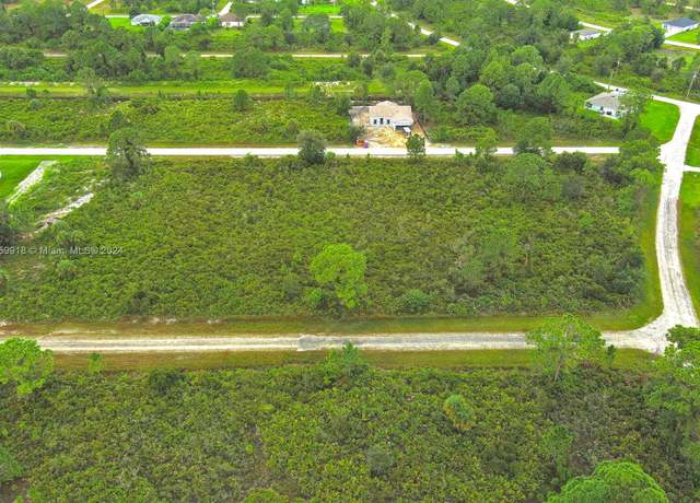 Property at 642 Vasser Ave S, Lehigh Acres, FL 33974