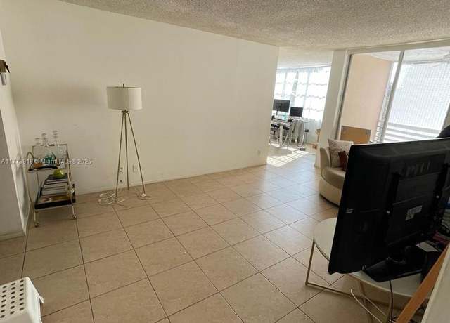 Property at 9460 Live Oak Pl #309, Davie, FL 33324, 2 beds, 2 baths