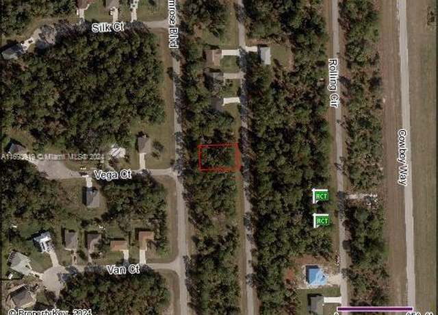 Property at 8055 Rolling Cir, La Belle, FL 33935