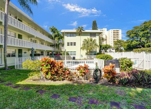 Property at 1900 NE 8th Ct #306, Fort Lauderdale, FL 33304, 2 beds, 2 baths