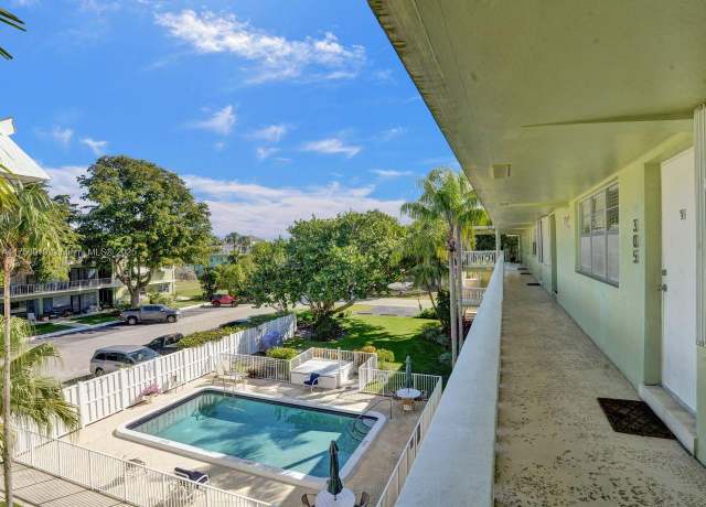 Property at 1900 NE 8th Ct #306, Fort Lauderdale, FL 33304, 2 beds, 2 baths