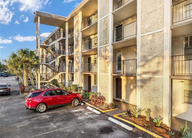 Property at 4898 NW 29th Ct #205, Lauderdale Lakes, FL 33313, 2 beds, 2 baths