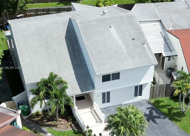 Property at 11441 SW 33rd Ln, Miami, FL 33165, 4 beds, 3 baths