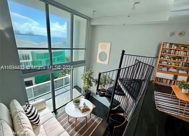 Property at 300 S Biscayne Blvd Unit Loft 826, Miami, FL 33131, 1 bed, 1.5 baths