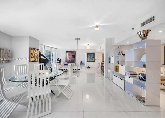 Property at 475 Brickell Ave Unit 712-714, Miami, FL 33131, 2 beds, 2 baths