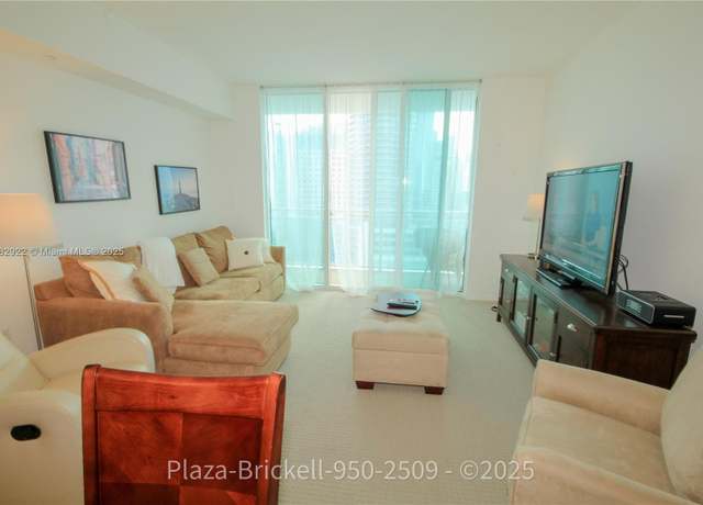 Property at 950 Brickell Bay Dr #2509, Miami, FL 33131, 1 bed, 1 bath
