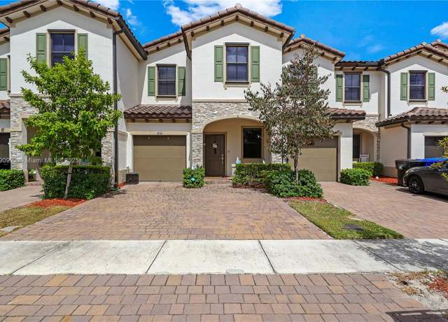 Property at 1434 SW 54th Ave, North Lauderdale, FL 33068, 3 beds, 2.5 baths