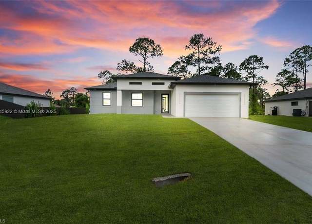 Property at 224 Lomax Ave S, Lehigh Acres, FL 33974, 3 beds, 3 baths