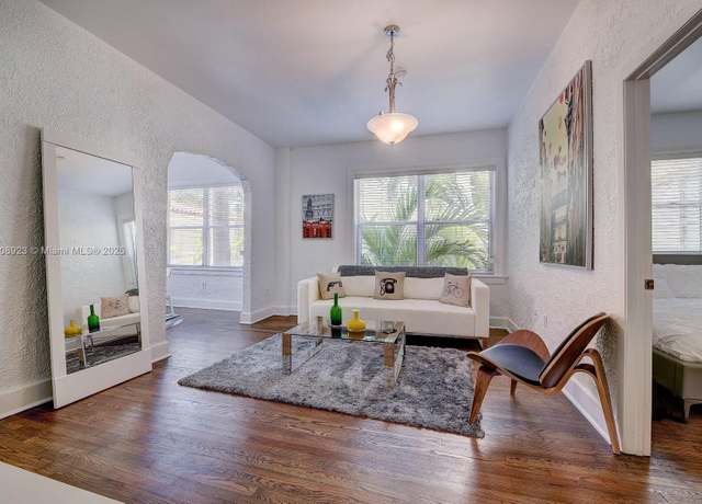 Property at 900 16th St #204, Miami Beach, FL 33139, 1 bed, 1 bath