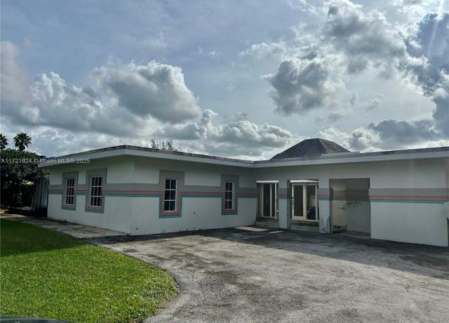 Property at 13520 SW 28th St, Davie, FL 33330, 3 beds, 2 baths