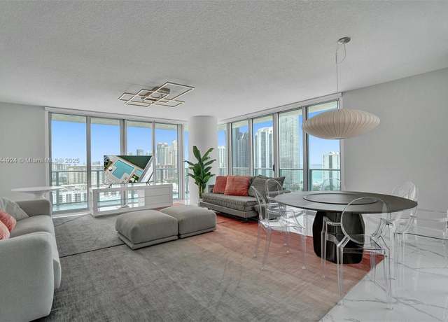 Property at 330 Sunny Isles Blvd Unit 5-2207, Sunny Isles Beach, FL 33160, 3 beds, 3.5 baths