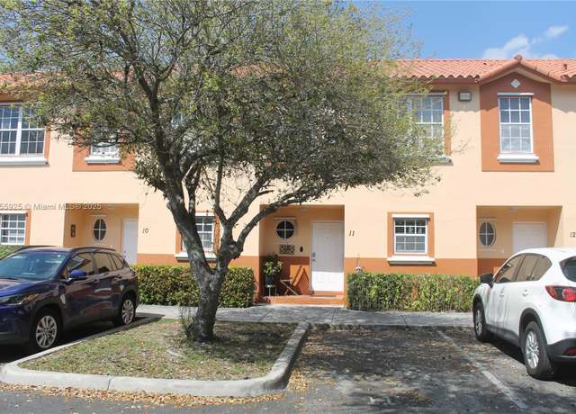 Property at 2314 Johnson St Unit 11B, Hollywood, FL 33020, 3 beds, 2.5 baths