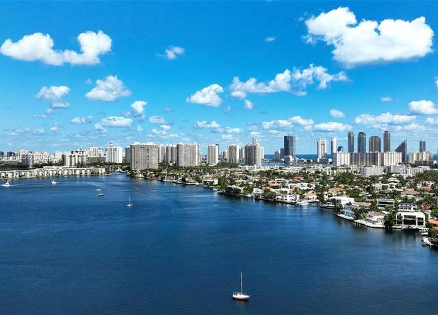 Property at 16476 NE 27th Ave #50, North Miami Beach, FL 33160, 3 beds, 2.5 baths