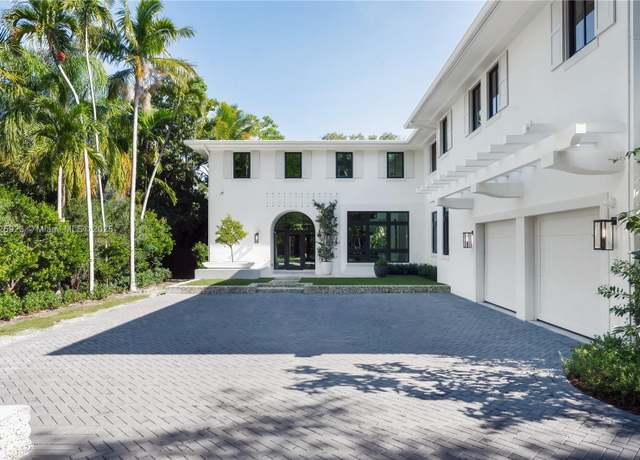 Property at 3711 Park Ave, Miami, FL 33133, 5 beds, 5 baths