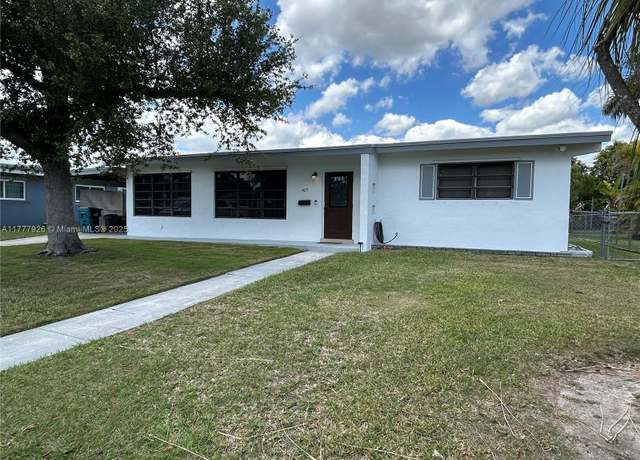 Property at 1425 NW 9th St, Homestead, FL 33030, 3 beds, 1 bath