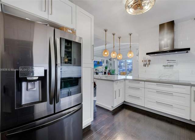 Property at 1601 S Ocean Dr #106, Hollywood, FL 33019, 2 beds, 2 baths