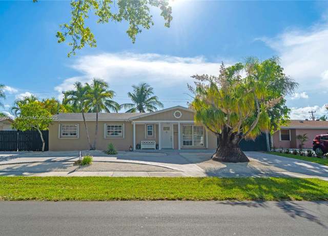 Property at 19770 SW 101st Ave, Cutler Bay, FL 33157, 4 beds, 3 baths