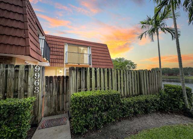 Property at 9963 NW 6th Ct, Plantation, FL 33324, 2 beds, 2.5 baths