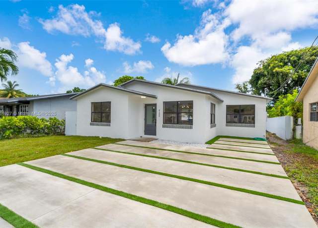 Property at 4100 SW 20th St, Hollywood, FL 33023, 3 beds, 2 baths