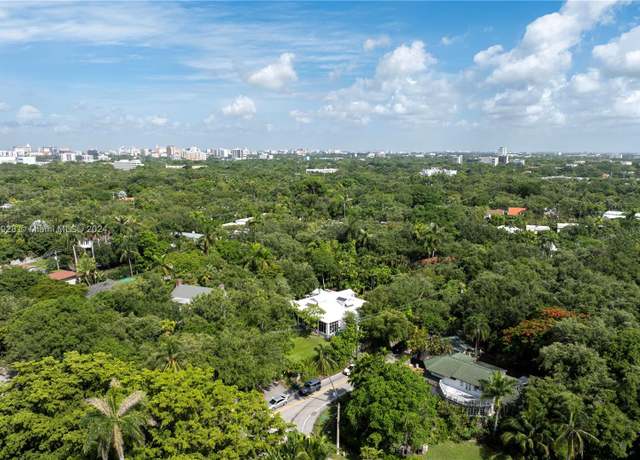 Property at 1701 S Bayshore Dr, Miami, FL 33133, 4 beds, 2 baths