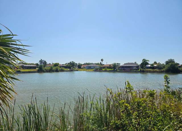 Property at 410 Nicholas Pkwy E, Cape Coral, FL 33990
