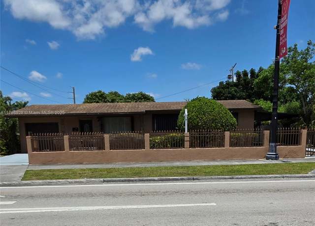 Property at 11615 Lincoln Blvd, Miami, FL 33176, 4 beds, 2 baths