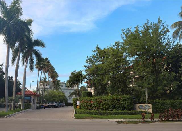 Property at 55 Ocean Lane Dr #3030, Key Biscayne, FL 33149, 1 bed, 1.5 baths