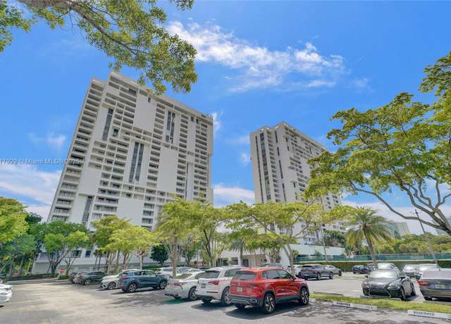 Property at 20225 NE 34th Ct #1014, Aventura, FL 33180, 2 beds, 2 baths