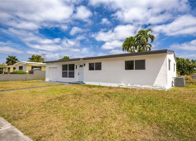 Property at 1625 NW 9th Ct, Homestead, FL 33030, 3 beds, 2 baths