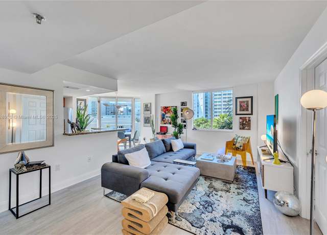 Property at 1621 Bay Rd #508, Miami Beach, FL 33139, 2 beds, 2 baths