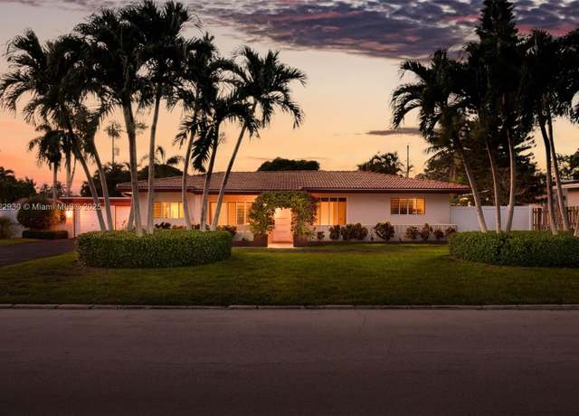 Property at 435 NE 36th St, Boca Raton, FL 33431, 3 beds, 2 baths