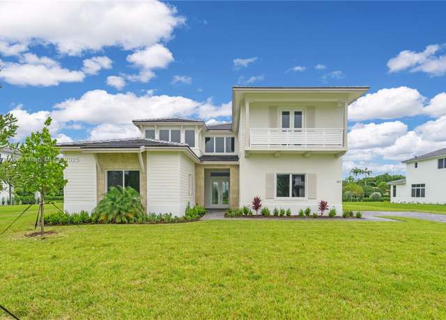 Property at 2210 SW 122nd Ter, Davie, FL 33325, 6 beds, 5 baths